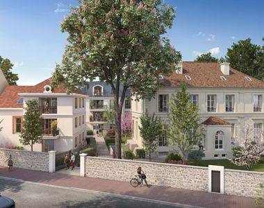 VILLA MURIERS à Montfermeil